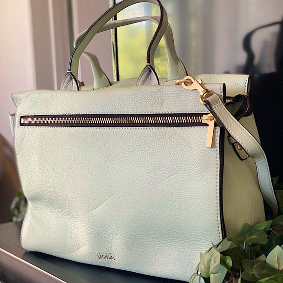 Kate Spade Satchel - Picture 1 of 8